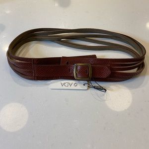NWT Ada leather “brick alligator” pattern belt